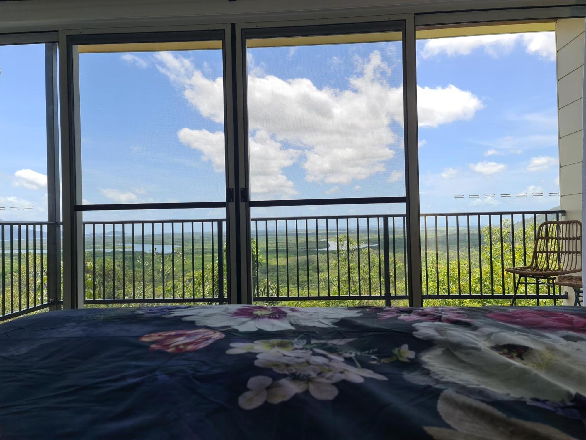 Aparthotel Vista Hinchinbrook Cardwell Zewnętrze zdjęcie